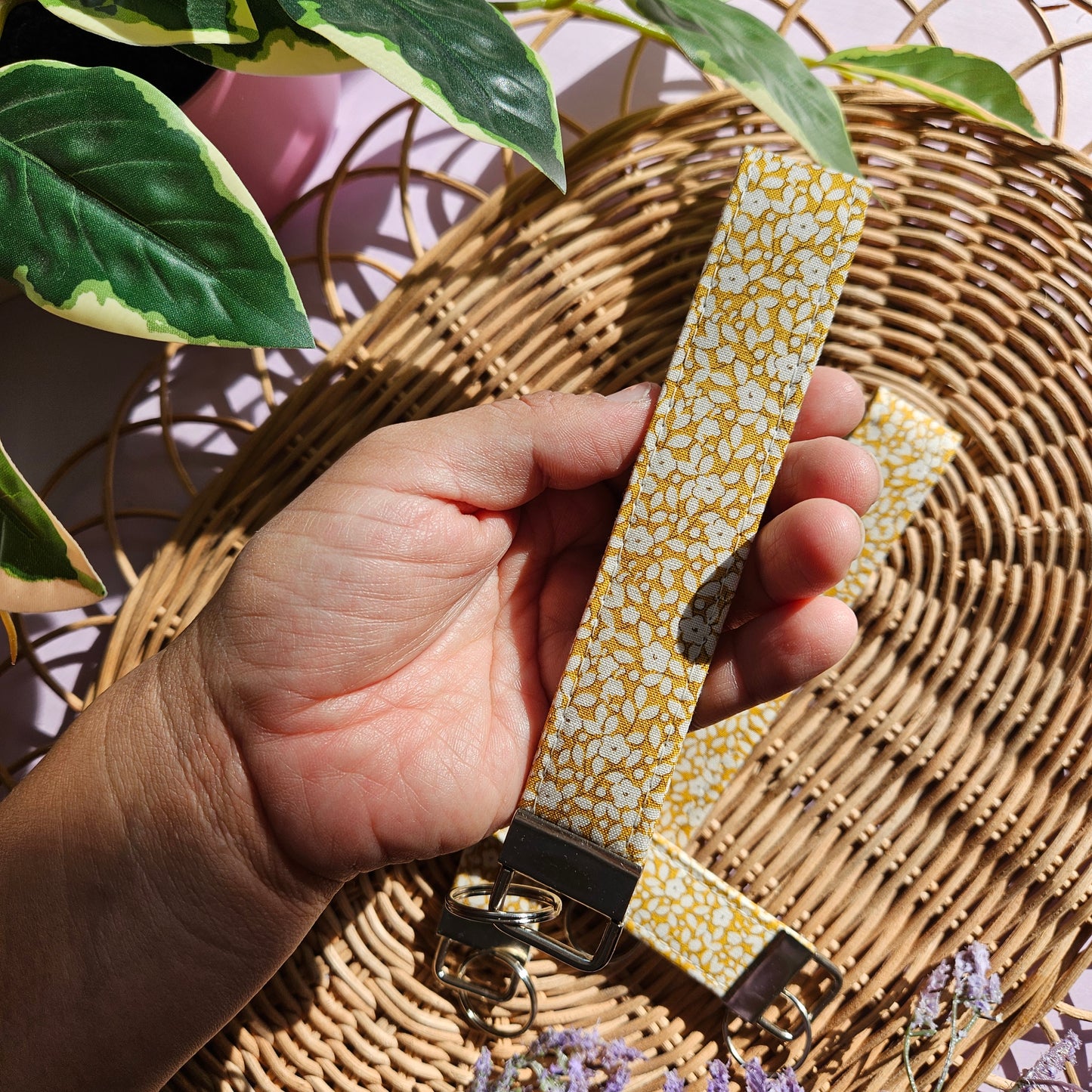 Wristlet Key Fob- Yellow Spring Florals